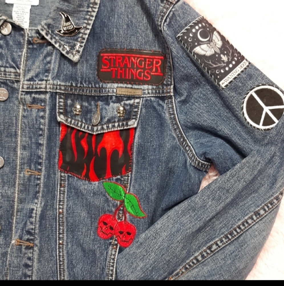 SOLD!!Chilling Adventures of a Hell Witch Calvin Klein y2k patch jean jacket - Picture 9 of 16